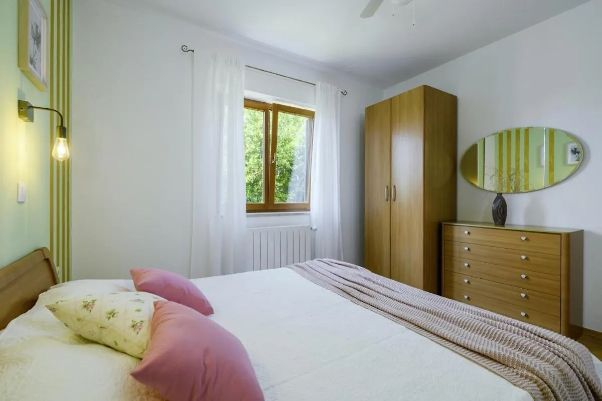 Istria Rosa In Pula - Istrien Hotel